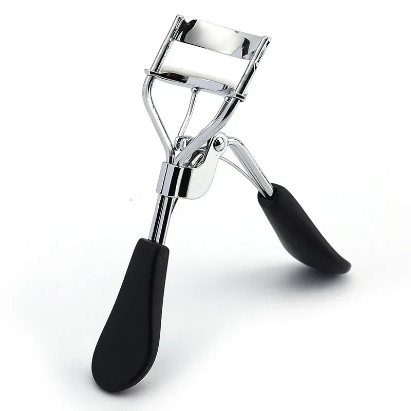 Professional Woman Eyelash Curler